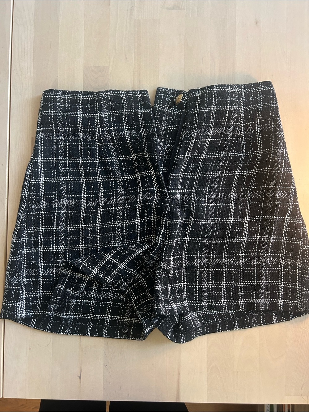 RIHOAS Black & White Tweed Plaid Shorts – Size M